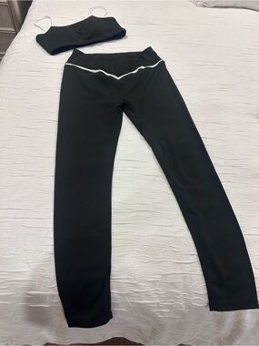 Women’s Black Stretch Active Wear with White Trim and matching sports bra